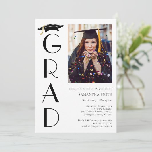 Afstuderen Pet Moderne Typografie Graduation Party Kaart (Staand voorkant)