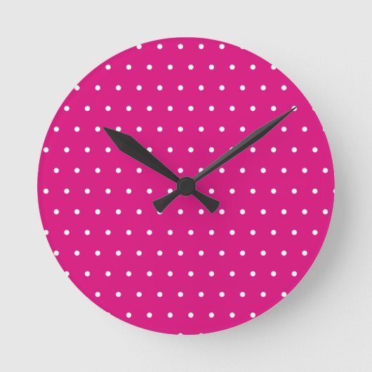 Afstuderen Pink Polka Dots Pet Diploma Ronde Klok (Voorkant)