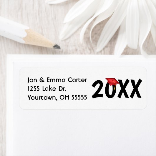 Afstuderen rood pet en goudassel etiket (Insitu)