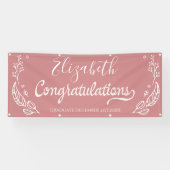 Afstuderen Roze Elegant Chic Gefeliciteerd Spandoek (Horizontaal)