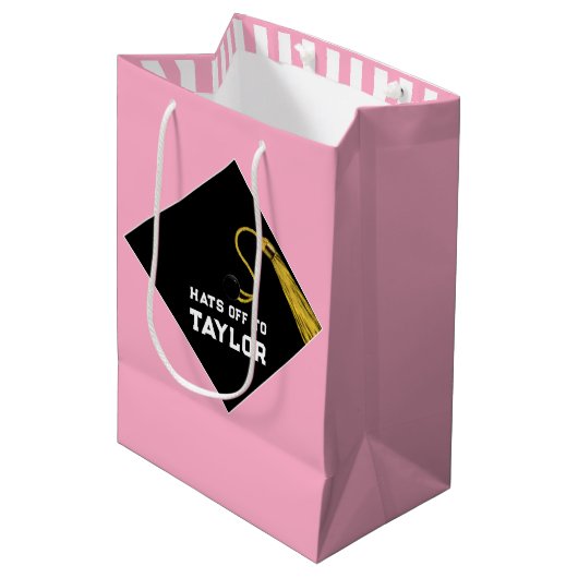 Afstuderen Roze Medium Gift Bag Cadeauzakje (Voorkant Gekanteld)