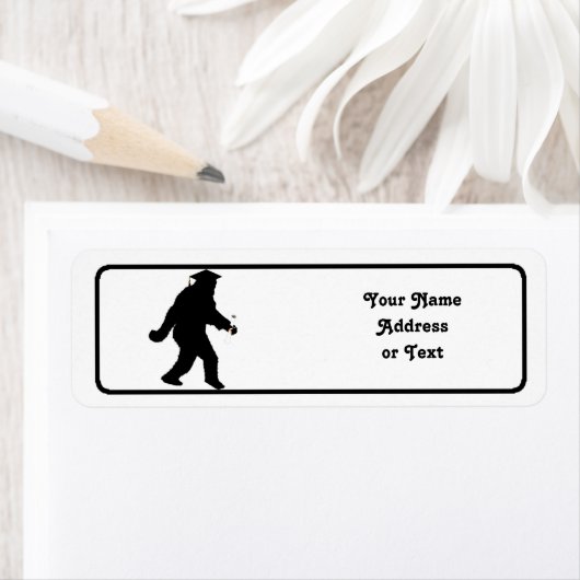 Afstuderen Sasquatch met Afstudeerder Pet Etiket (Insitu)