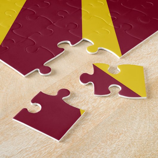 Afstuderen schoolkleuren rood en goud legpuzzel (Zijkant)