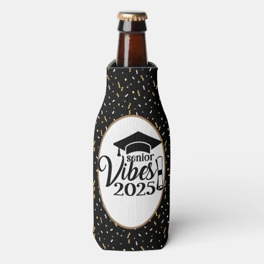 Afstuderen Senior Vibes 2025 Flesjeskoeler (Fles Voorkant)