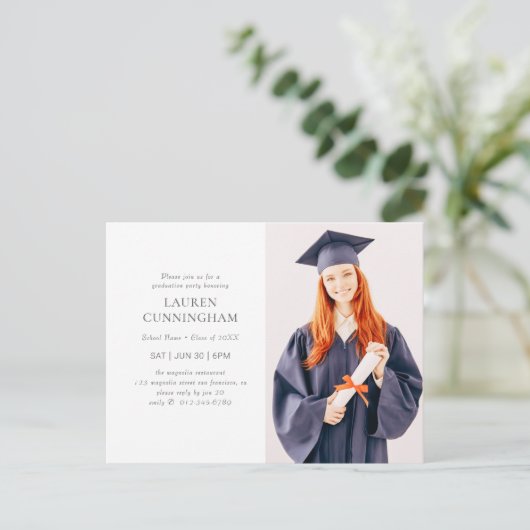 Afstuderen Simple Modern minimalist Foto Briefkaart (Staand voorkant)