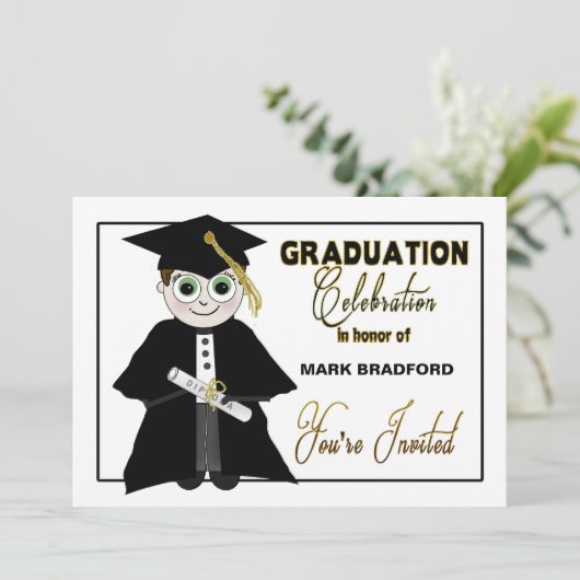 Afstuderen Uitnodiging - Guy in Pet & Gown (Staand voorkant)