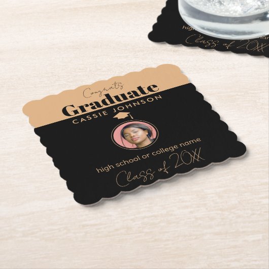 Afstuderen van 2023 kartonnen onderzetters (Gebogen)