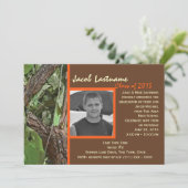 Afstuderen van de bosbouw kaart (Staand voorkant)