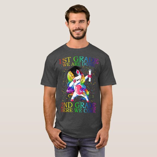 afstuderen van eerste graad Magische Unicorn T-shirt (Voorkant volledig)