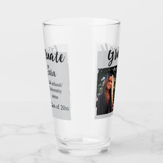 Afstuderen voegt naamklasse van 20xx congrats toe  glas (Rechts)