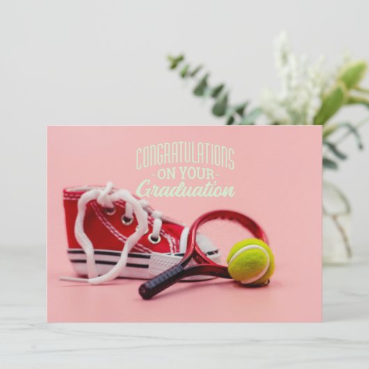 Afstuderen voor tennisspeler (Staand voorkant)