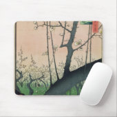 Aftakking van een bloeiende krottenboom muismat (Met muis)