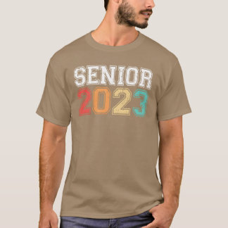 Afunnieteit voor einserende 2023 afstuderende met t-shirt