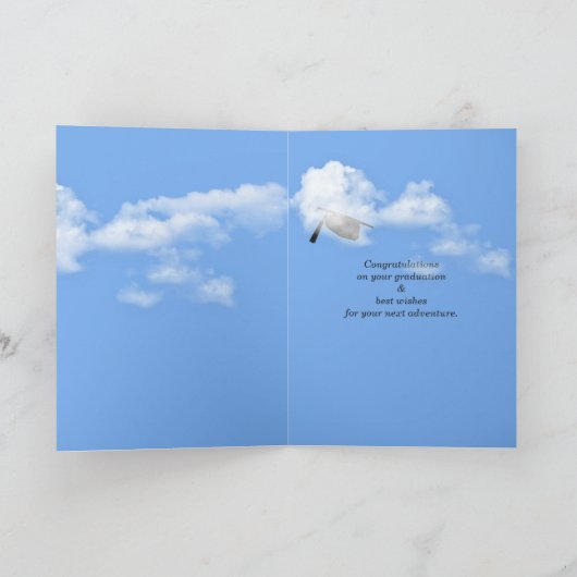 Afzuigkap voor stuiving in wolken met regenboog kaart (Binnen)