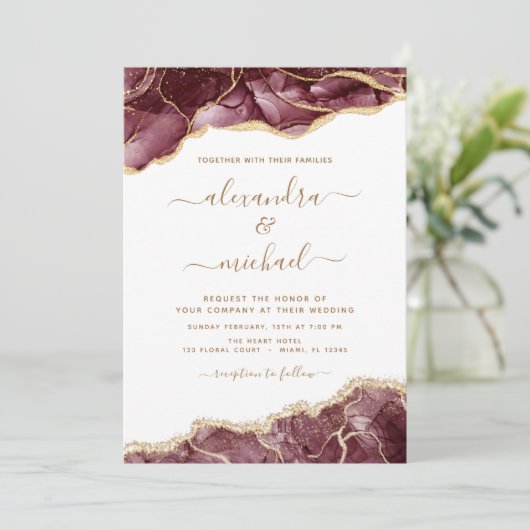 Agate Burgundy Gold Wedding Invitation Kaart (Staand voorkant)