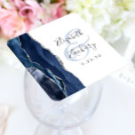 Agate Geode Script Navy Blue Silver Wedding Kartonnen Onderzetters<br><div class="desc">Dit elegante moderne bruiloft-onderzetter is voorzien van een blauw marinesoldaat geo-ontwerp dat is gemaakt met faux zilveren glitter. Pas eenvoudig de tekst van de houtskool grijs op een witte achtergrond aan,  met de namen van de bruid en groom in handschriftelende kalligrafie over een groot,  bleek blauw ampersand.</div>