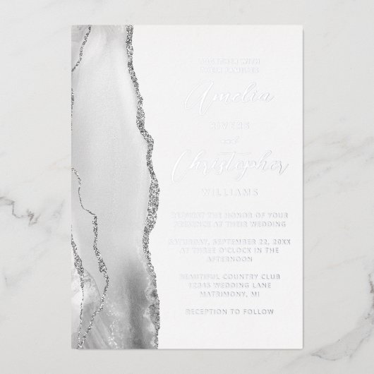 Agate Gray Silver Script Wedding Folie Uitnodiging (Voorkant)