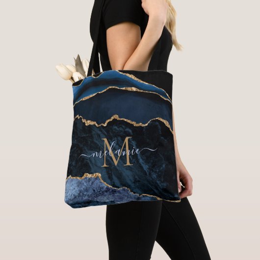 Agate Navy Blue Gold Gemstone Marble Monogram Naam Tote Bag (Dichtbij)