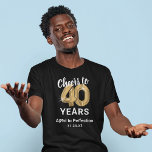 Aged to Perfection 40th Birthday T-Shirt<br><div class="desc">Custom zwart en goud 40th birthday t-shirt met veertig gouden hellium ballonnen,  het gezegde "cheers to 40 years",  "aged to perfection",  en de datum.</div>