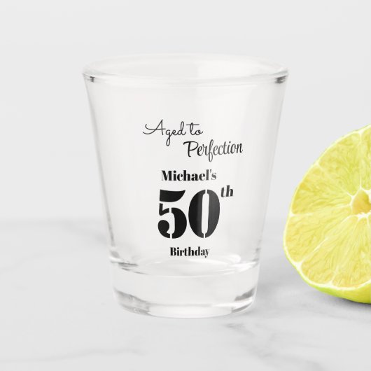 Aged to Perfection Men's 50th Birthday Shot Glas (Voorkant)