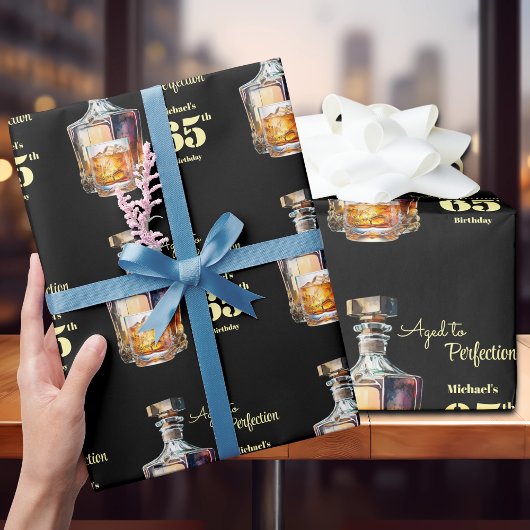 Aged to Perfection Men's 65th Whiskey Birthday  Cadeaupapier