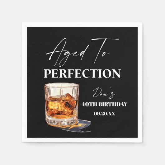 Aged To Perfection Whisky Glass Birthday Party Servet (Voorkant)