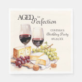 Aged to Perfection Wijn en kaas Verjaardag Servet (Voorkant)