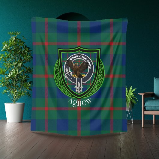Agnew Scottish Clan Tartan & Crest Fleece Deken