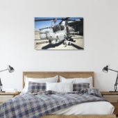 AH-1Z Super Cobra-aanvalshelikopter Canvas Afdruk (Insitu (Slaapkamer))