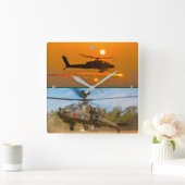 AH-64E APACHE GUARDIAN VIERKANTE KLOK (Huis)