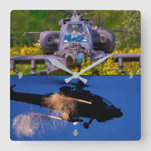 AH-64E APACHE GUARDIAN VIERKANTE KLOK