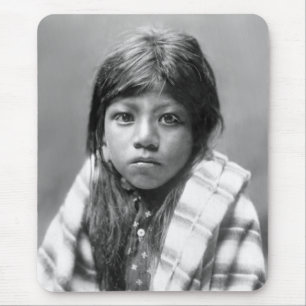Ah Chee Lo (Native American Girl) Muismat