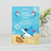 Ahoy Matey! Haaienpiraat onder Zee verjaardag Kaart (Staand voorkant)