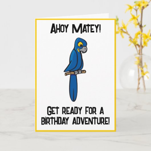 Ahoy Matey Pirate Parrot Cartoon, Funny Macaw Bird Kaart (Gele Bloem)