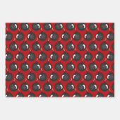 Ahoy Matey! Verjaardag Black Pirate Ship Inpakpapier Vel (Voorkant)