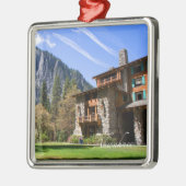 Ahwahnee Metalen Ornament (Links)