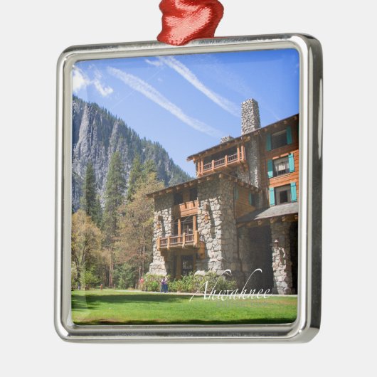 Ahwahnee Metalen Ornament (Links)