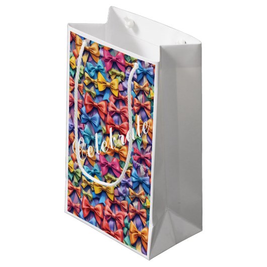 AI Vieren Multi-Coloured Bow Pattern Gift Bag Klein Cadeauzakje (Voorkant Gekanteld)