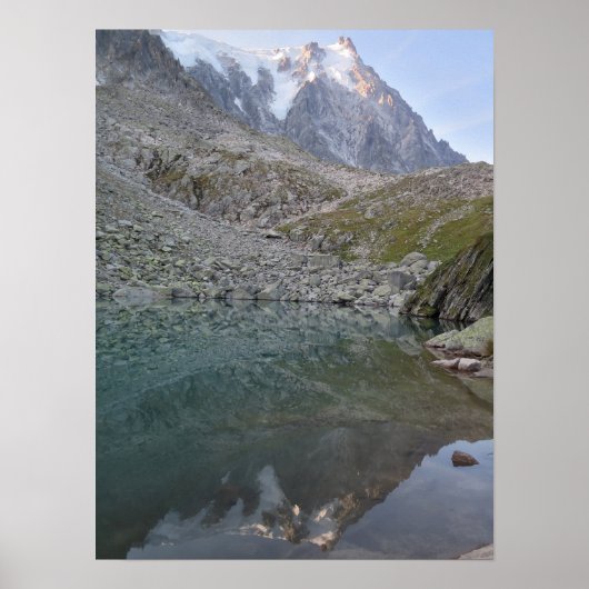 Aiguille du Midi reflectie in Lac Bleu Poster (Voorkant)