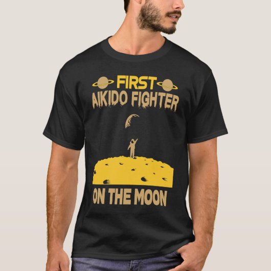 Aikido Fighter op the Moon T-shirt (Voorkant)