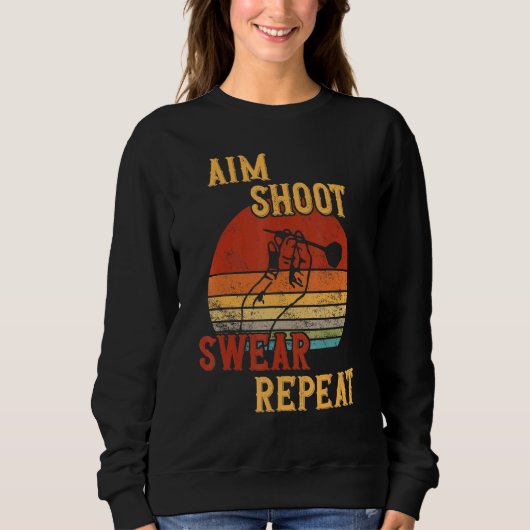 Aim Shoot Swear Herhaal Darts Trui (Voorkant)