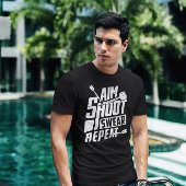 Aim Shoot Swear Repeat - Dart Speler T-shirt