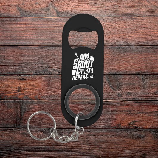 Aim Shoot Swear Repeat - Grappig pijltje Mini Flessenopener