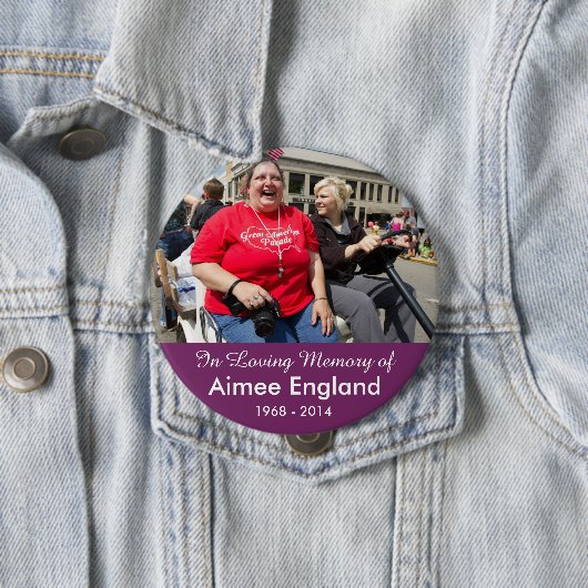 Aimee England Memorial Button (In situ)