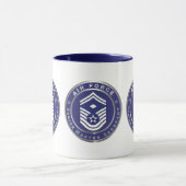 Air Force Senior Master Sergeant SMSgt Mok (Midden)