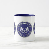 Air Force Staff Sergeant SSgt Mok (Midden)