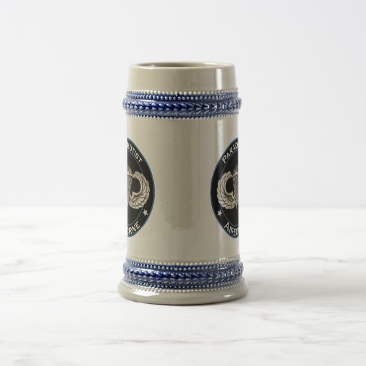 Airborne Parachutist Bierpul (Center)