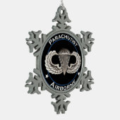 Airborne Parachutist Tin Sneeuwvlok Ornament (Links)