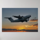 Airbus A400m op zonsondergang Poster (Voorkant)