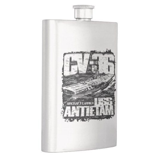 Aircraft carrier Antietam Flacon (Rechts)